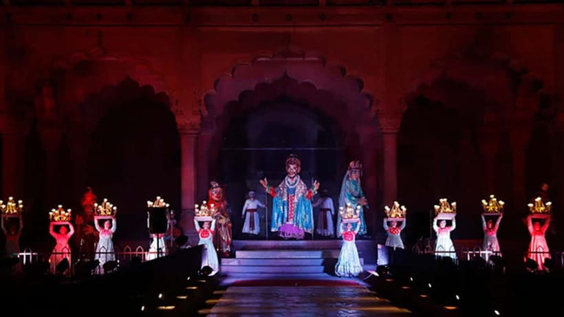 Delhi: Red Fort 2 Hour Light & Sound Show with Private Guide - Pickup timing in Delhi, and why it can make or break the show