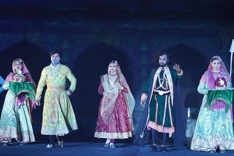 Delhi: Red Fort Light and Sound Show Guided Tour - Should You Book This Delhi Red Fort Light Show Tour?