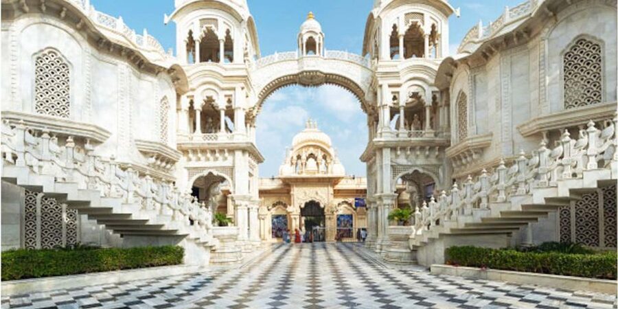Delhi's Temples and Spiritual Sites Day Tour - Gurudwara Bangla Sahib and langar: service you can actually join