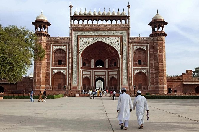 Delhi: Taj Mahal, Agra Fort & Baby Taj Day Tour - All Inclusive - Agra Fort: Why This UNESCO Stop Works Better with a 2-Hour Plan