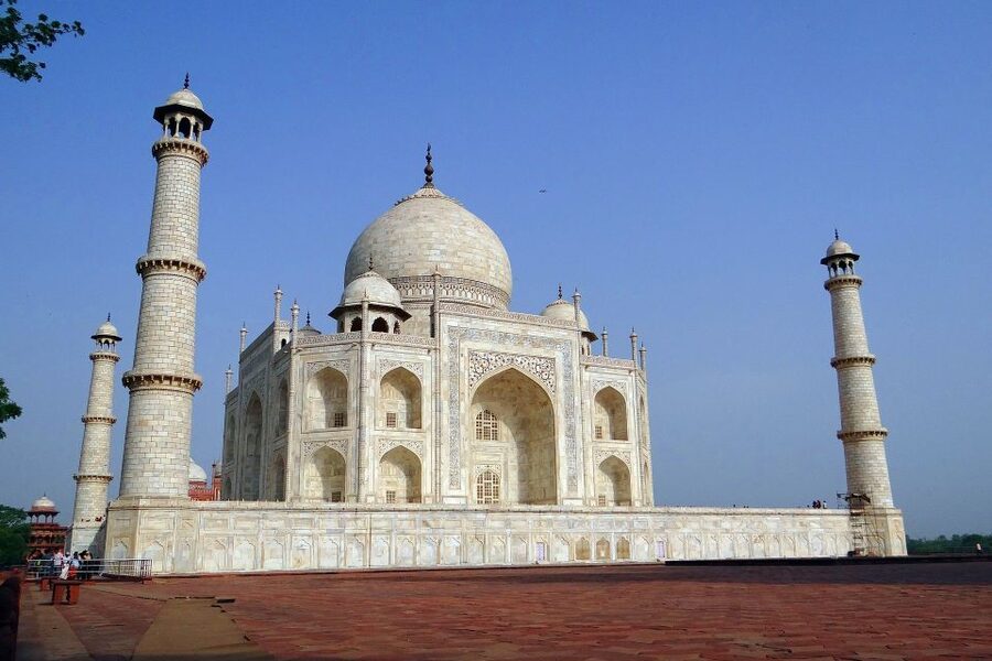 Delhi: Taj Mahal and Agra Private Day Trip with Hotel Pickup - Delhi to Agra by private car, and why the timing works