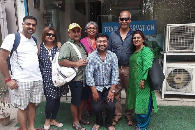 Delhi Taj Mahal Delhi Tour - Private guide energy: communication and cultural tips that save time