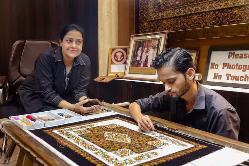 Delhi: Textile Trail Tour with Artisan Interaction - Why Delhi Fabric Feels Personal (Not Like Random Shopping)