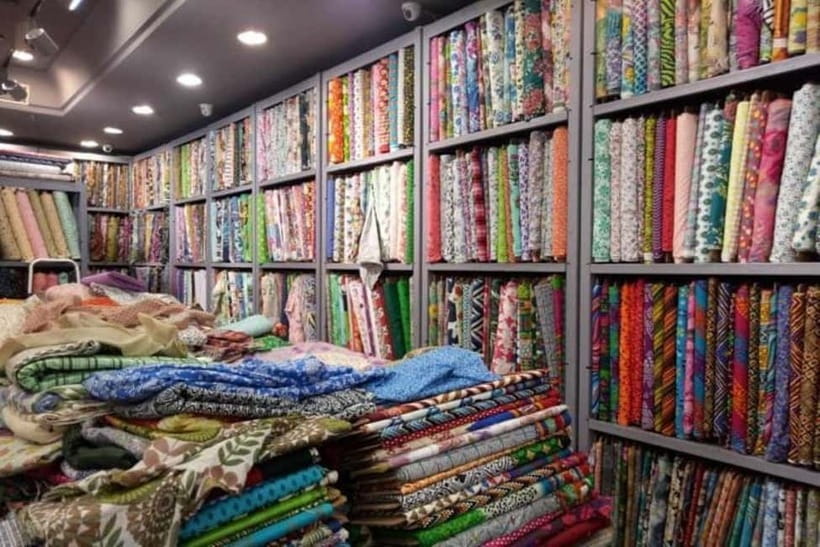 Delhi: Textile Trail Tour with Artisan Interaction - INA Market and More Fabric Browsing Time