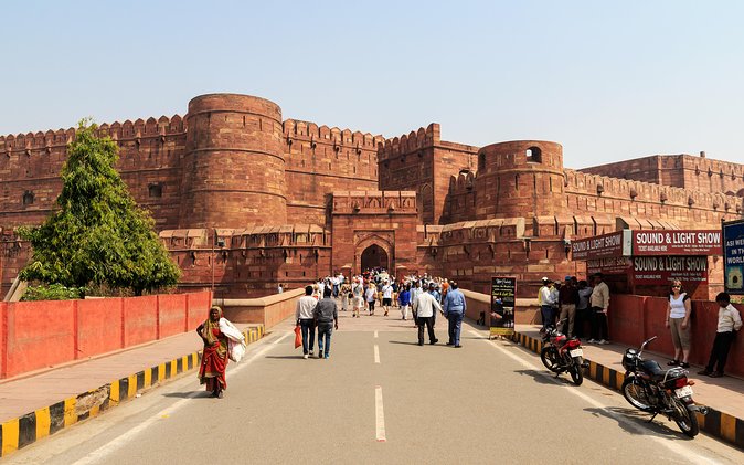 Delhi to Agra Taj Mahal Private Day Trip by Superfast Train - The Taj Mahal at 10:15 AM, with skip-the-line entry