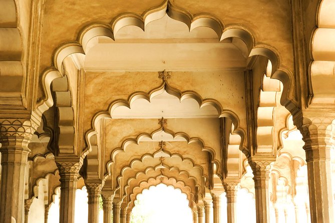 Delhi to Agra Taj Mahal Private Day Trip by Superfast Train - Back to Delhi by late evening: the comfort of a planned return