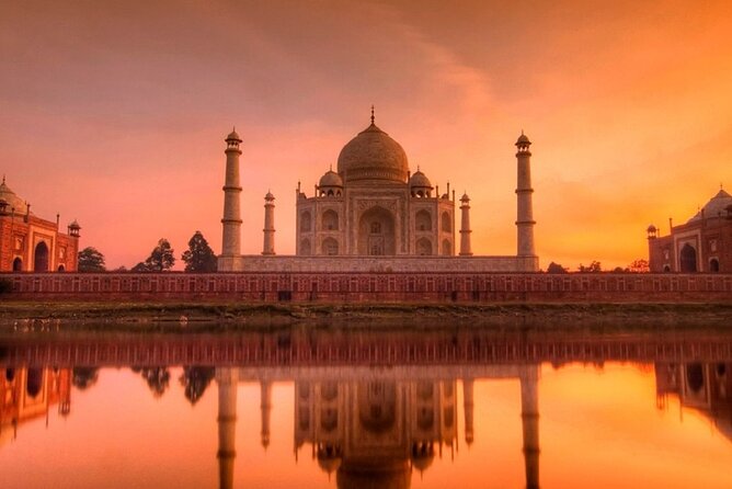 Delhi to Taj Mahal Sunrise Tour with Baby Taj & Agra Fort by Car - The Delhi Pickup and the Car Ride That Sets the Tone