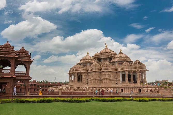 Delhi: Visits to Swaminarayan Akshardham with guide & transfers - Why Akshardham is a smart use of your limited Delhi hours
