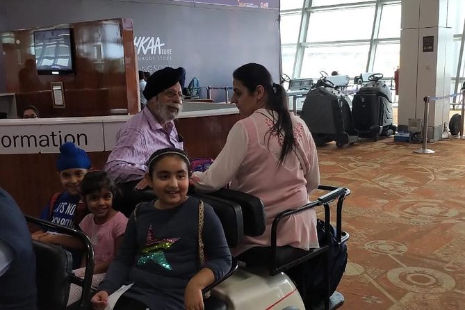 Departure Meet & Assist service at Delhi Airport with optional Private transfer - Price and value: why $39.16 can be either great or not
