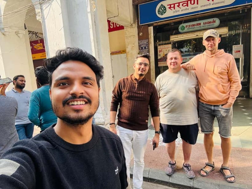 Discover Old & New Delhi: Private Tour with Street Food - Red Fort and Jama Masjid: skip the ticket lines, then slow down
