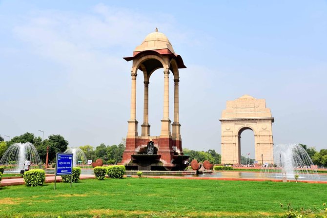 Evening Delhi City Tour - 4 Hours with transfers - Guides and customization: why the experience feels personal