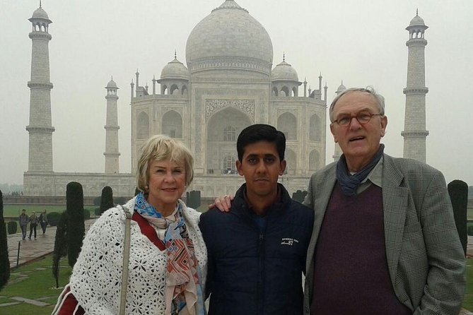 Exclusive Private Taj Mahal Agra Day Trip from Delhi - The ride from Delhi to Agra: A/C comfort and a built-in rhythm