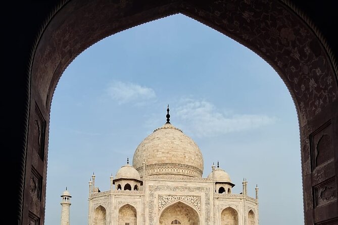 Exclusive Sunrise Taj Mahal Excursion from Delhi all Inclusive - Agra Fort at Noon: Mughal Power in a Tight Window