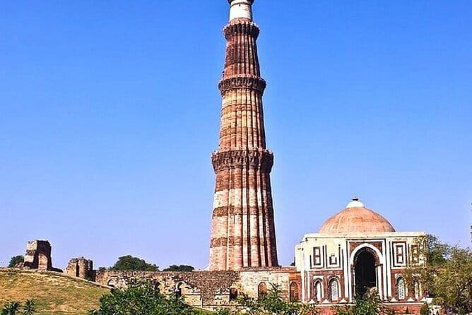 Explore Delhi Half-Day Tour with Agra Drop - The private guide advantage, plus the line-skip style you want