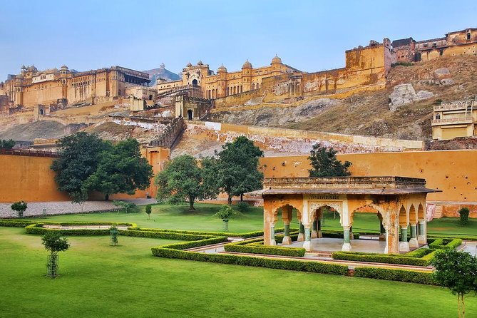 Four Day Private Luxury Golden Triangle Tour to Agra and Jaipur from Delhi - Sunrise Taj Mahal and Agra Fort: why the early start is worth it