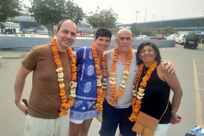 Four-Day Private Luxury Golden Triangle Tour to Agra and Jaipur From New Delhi - Late day transfer to Jaipur: check in and reset