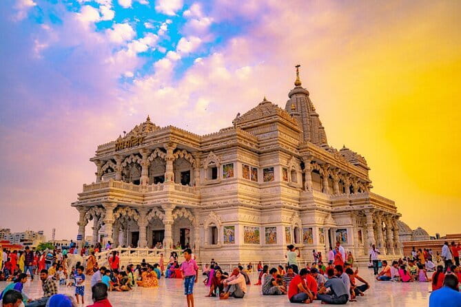 From Delhi: 1-day trip Mathura with Elephant conservation - A one-day Delhi to Mathura to Vrindavan plan that actually fits
