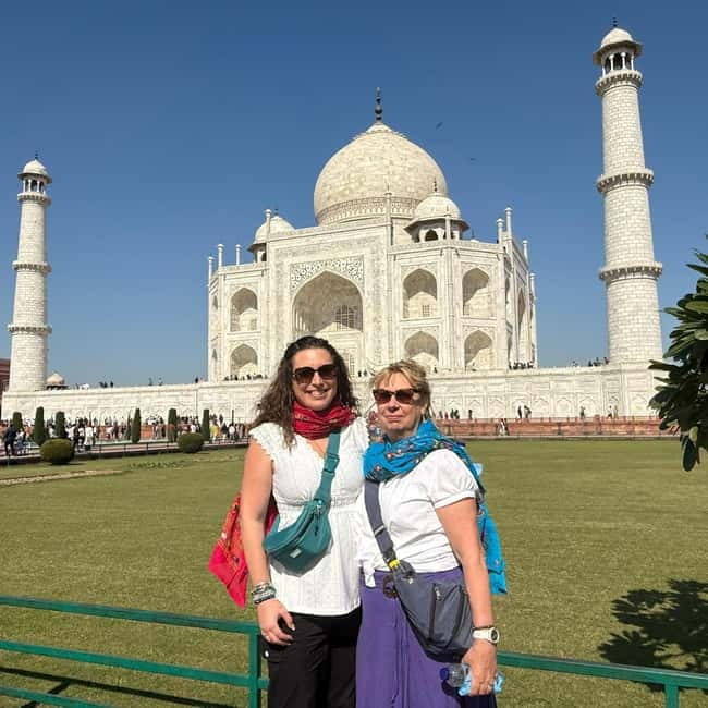 From Delhi: 2-day Golden Triangle trip to Agra and Jaipur - Hawa Mahal, City Palace, and Jantar Mantar in One Morning