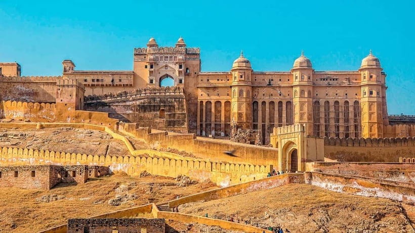 From Delhi: 2-Day Golden Triangle Trip to Agra and Jaipur - Day 1: Taj Mahal first, then Agra Fort, then straight to Jaipur