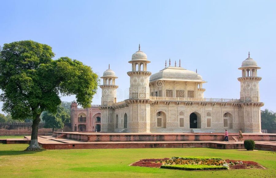 From Delhi: 2-Day Private Agra Trip w/ Taj Mahal & Agra Fort - Private Delhi to Agra transport, and why it matters