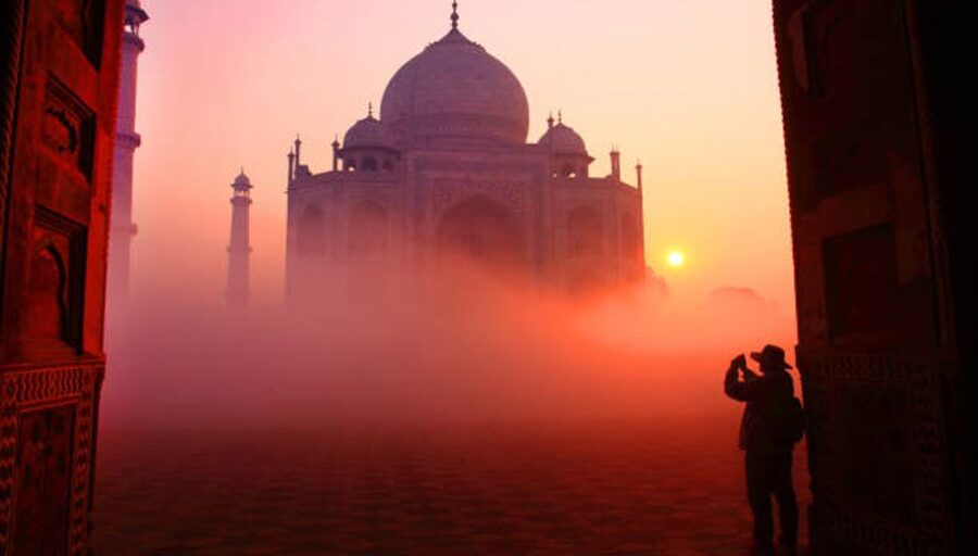 From Delhi: 2-Day Private Agra Trip w/ Taj Mahal & Agra Fort - Guides in your language: how the personality shows up in the tour