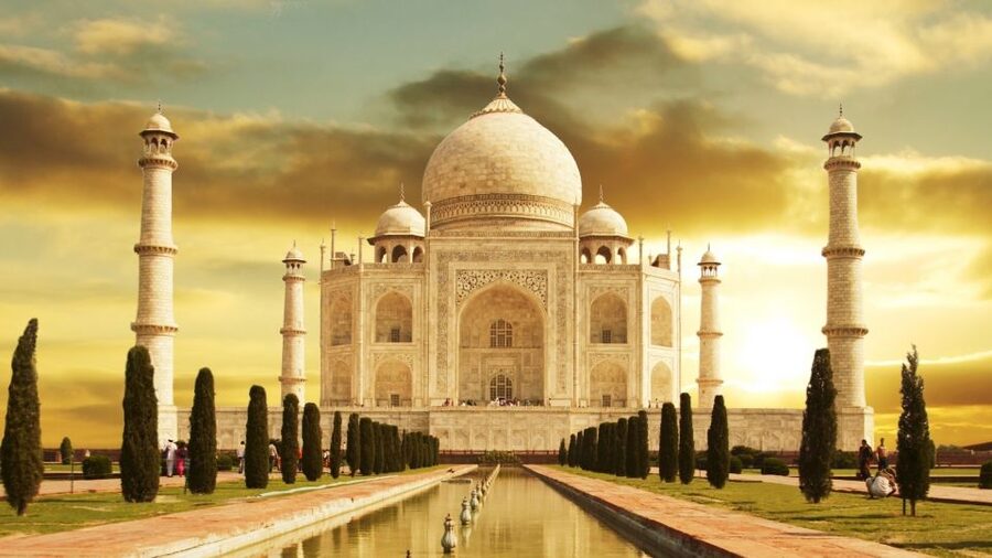 From Delhi: 2-Day Private Agra Trip w/ Taj Mahal & Agra Fort - Day 1 in Agra Fort, Itimad-ud-Daulah, and the Mehtab Bagh viewpoint