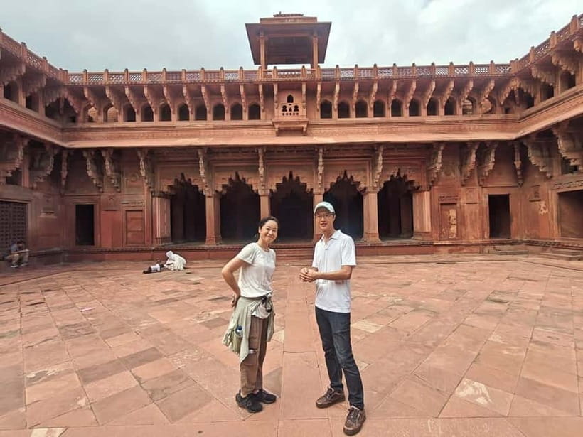 From Delhi: 2 Days Overnight Taj Mahal & Agra Private Tour - Fatehpur Sikri, the Ghost City, and Staying Smart With Local Pressure