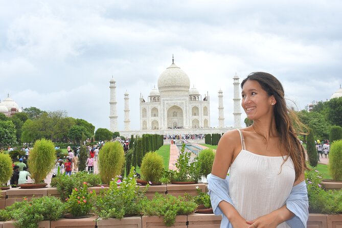 From Delhi: 2 Days Taj Mahal & Agra City Tour With Fatehpur Sikri - Price and what you actually get for $30