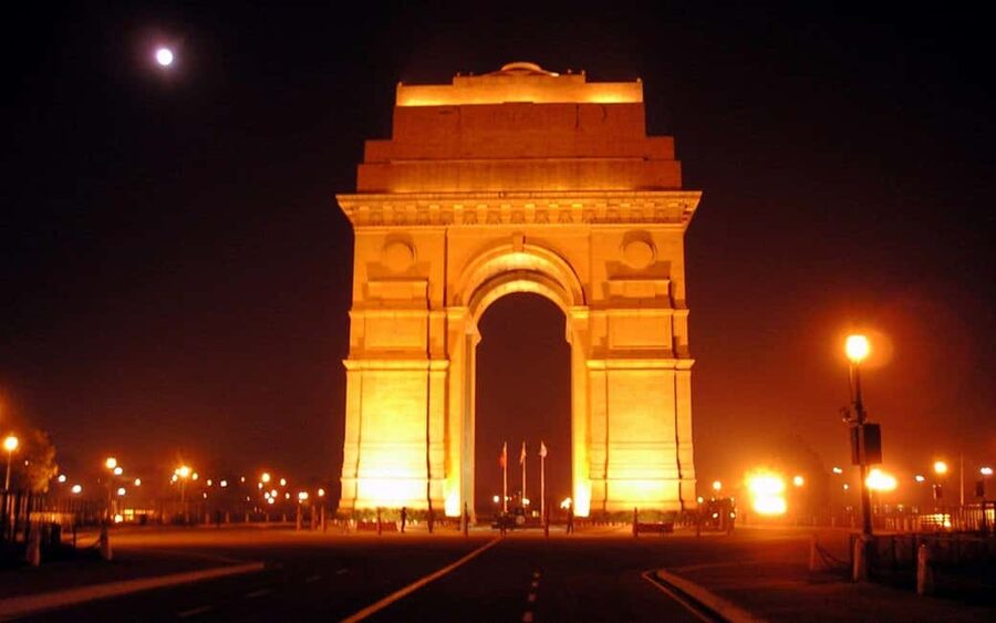 From Delhi: 3-Day Private Golden Triangle Tour with Hotels - Jaipur Day 3: Amber Fort, City Palace, Hawa Mahal, and Jantar Mantar