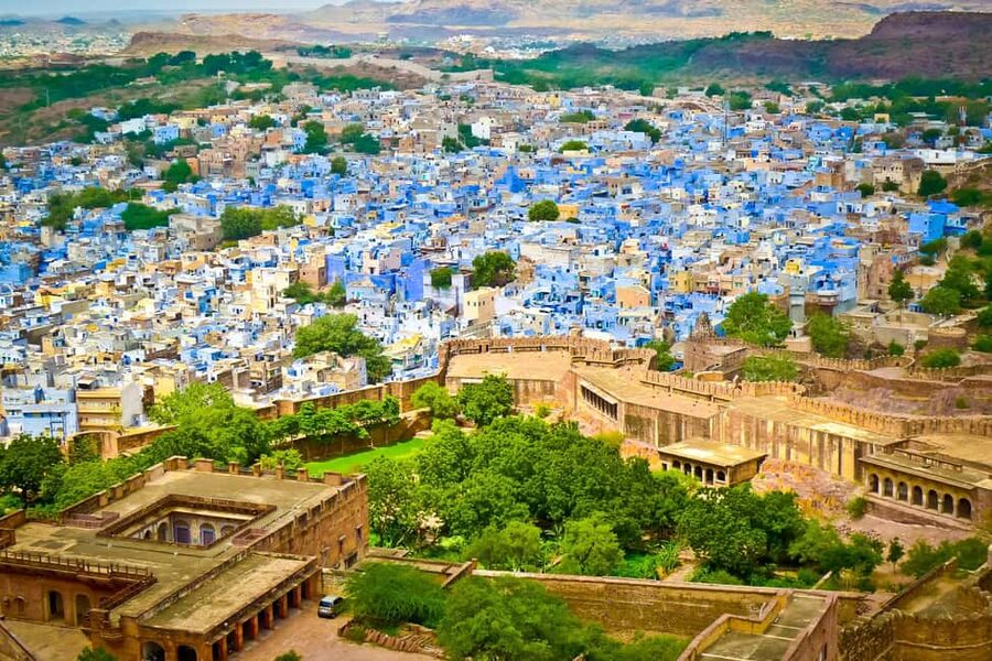 From Delhi: 8-Day Golden Triangle Jodhpur Udaipur Tour - Amber Fort, City Palace, Jantar Mantar, and Hawa Mahal in Jaipur