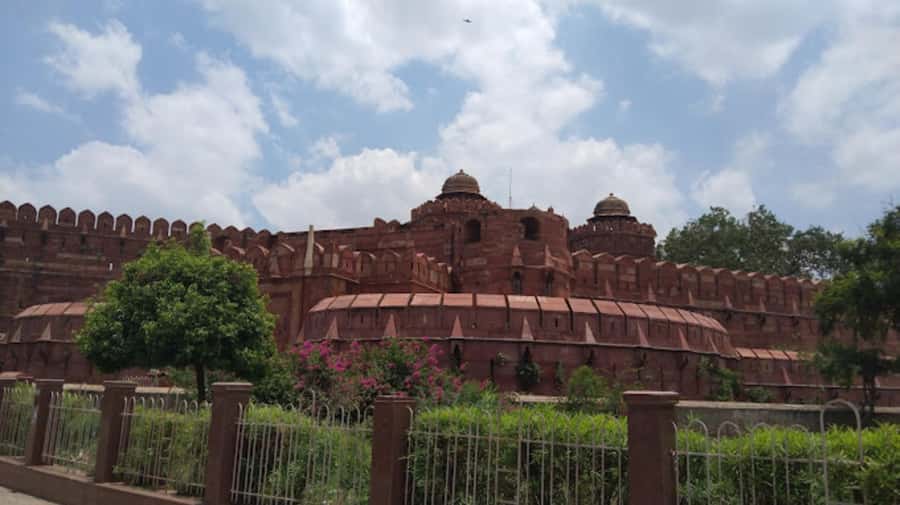 From Delhi: Agra Private Tour with Fast Entry to Taj mahal - Key highlights you will feel immediately