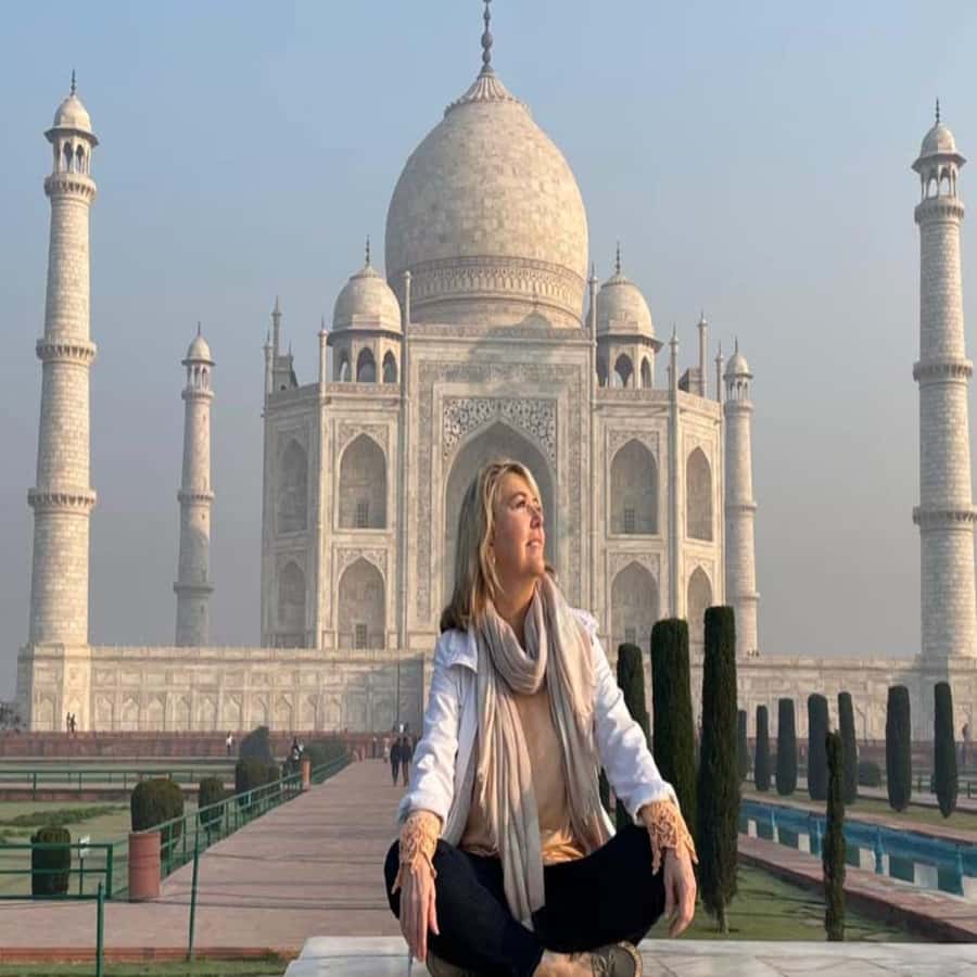 From Delhi: Agra Private Tour with Fast Entry to Taj mahal - Baby Taj at Itmad-ud-Daulah’s Tomb: a calmer architectural lesson