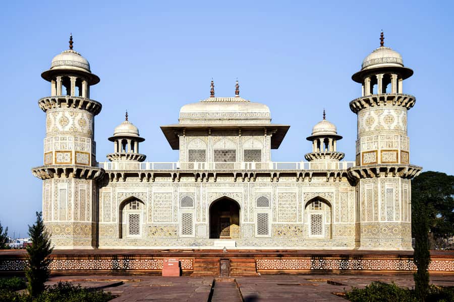 From Delhi: Agra Private Tour with Fast Entry to Taj mahal - Mehtab Bagh (optional): a second Taj viewpoint across the Yamuna