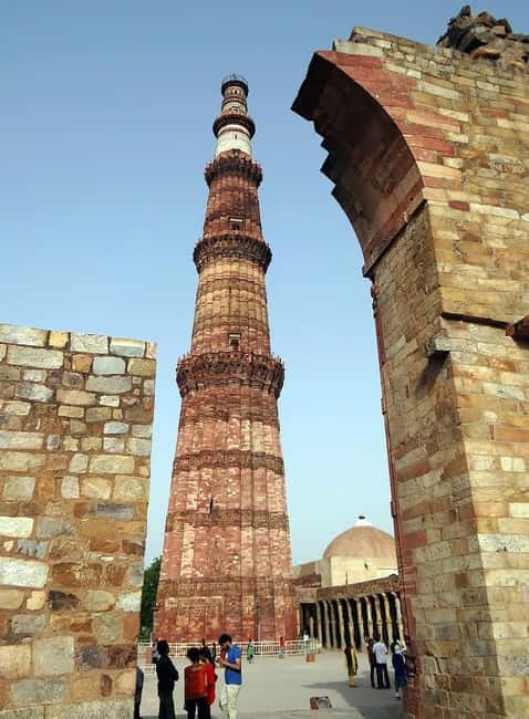 From Delhi Airport: Guided Layover Tour of Old & New Delhi - What you get for the $29 price, and what costs extra