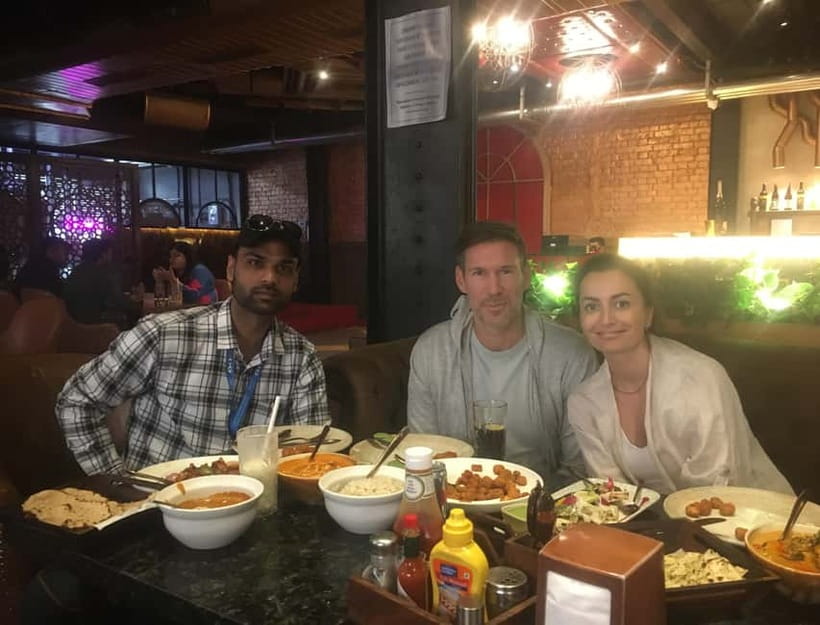 From Delhi Airport: Guided Layover Tour of Old & New Delhi - Jama Masjid, Chandni Chowk, and Khari Baoli: your Old Delhi speed course