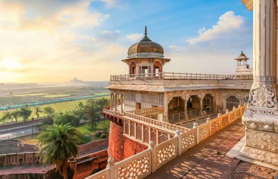 From Delhi Exclusive Taj Mahal Private Tour with Luxury Car - Baby Taj, a change of pace that still fits the day