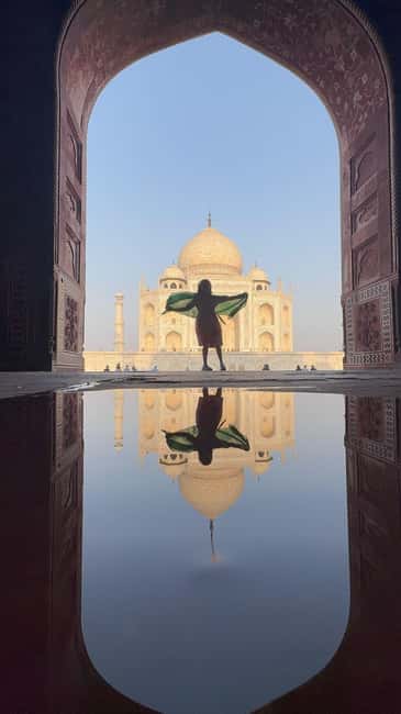 From Delhi Exclusive Taj Mahal Private Tour with Luxury Car - Entering Taj Mahal through VIP skip-the-line access