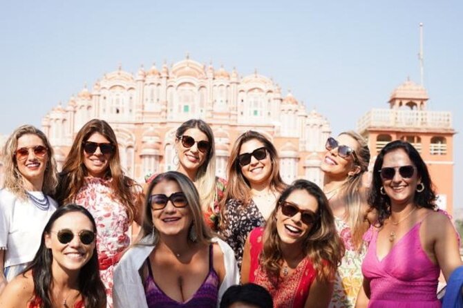 From Delhi: Jaipur Private City Tour by Car – All Inclusive - Gaitor Ki Chhatriyan and the Jal Mahal photo moment