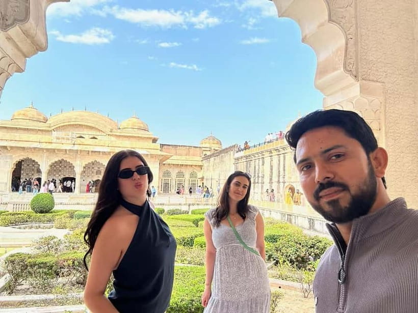 From Delhi: Jaipur Private Guided Day Tour - Amber Fort: where the views and the details both matter