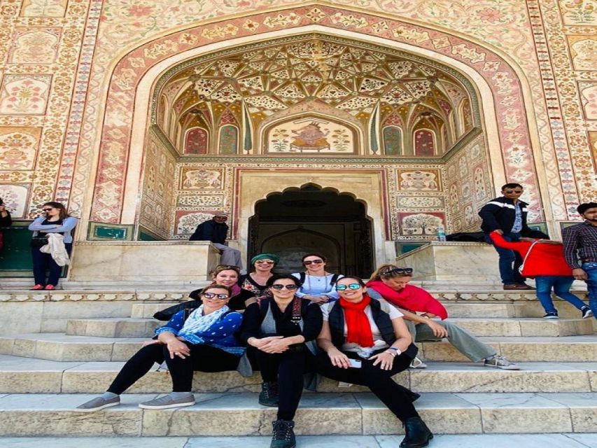 From Delhi: Jaipur Private Guided Day Tour - City Palace: royal courtyards and a slower kind of history