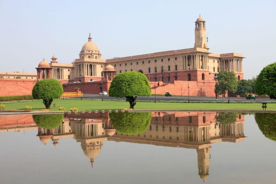 From Delhi: Old & New Delhi Layover Half or Full-Day Tour - Qutb Minar: Ending With a Landmark That’s Worth the Time