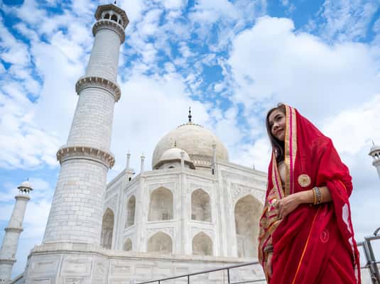 From Delhi: Private 3-Day Golden Triangle Tour - Day 2 in Agra: sunrise at the Taj Mahal plus Fatehpur Sikri and Chand Baori