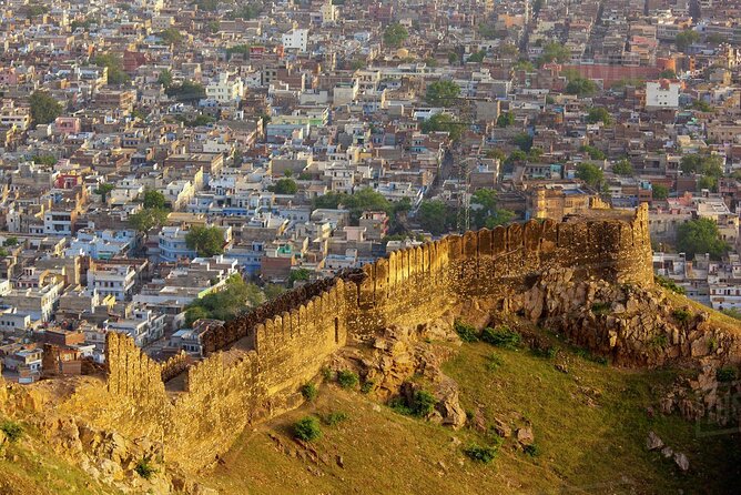 From Delhi: Private 3-Day Golden Triangle Tour with Hotel Options - Jaipur Day 2 into Day 3: from Pink City arrival to Hawa Mahal views