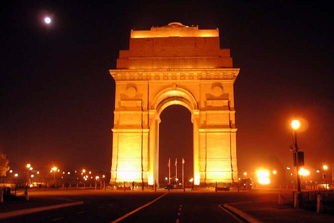 From Delhi : Private Full Day Old and New Delhi City Tour - Jama Masjid and the big mosque moment you should not skip