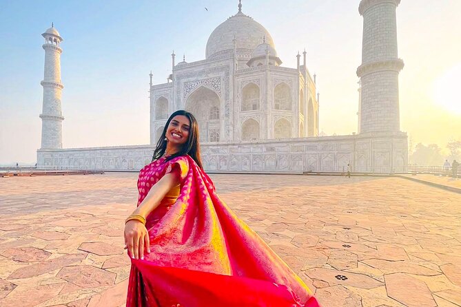 From Delhi: Private One Day Taj Mahal and Agra Tour by Car - The battery bus ride to the Taj Mahal: a smart time saver
