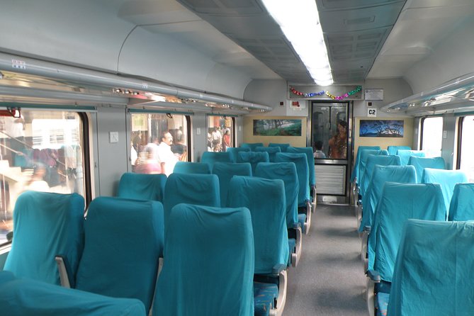 From Delhi: Private Taj Mahal & Agra Day Trip by India's Fastest A/c Train - A same-day Agra plan that saves you from logistics fatigue