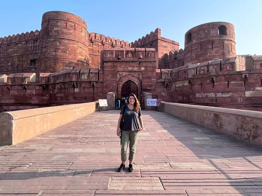 From Delhi: Private Taj Mahal Day Tour with Fast-Track Entry - What the guide experience feels like at the Taj and why it changes photos
