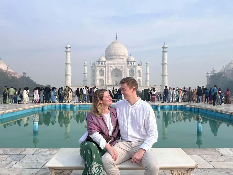 From Delhi: Private Taj Mahal Day Tour with Fast-Track Entry - Fast-track Taj Mahal entry, plus the battery bus you will appreciate