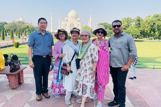 From Delhi: Same Day Taj Mahal Tour By Car - Guide skills that turn photos into memories