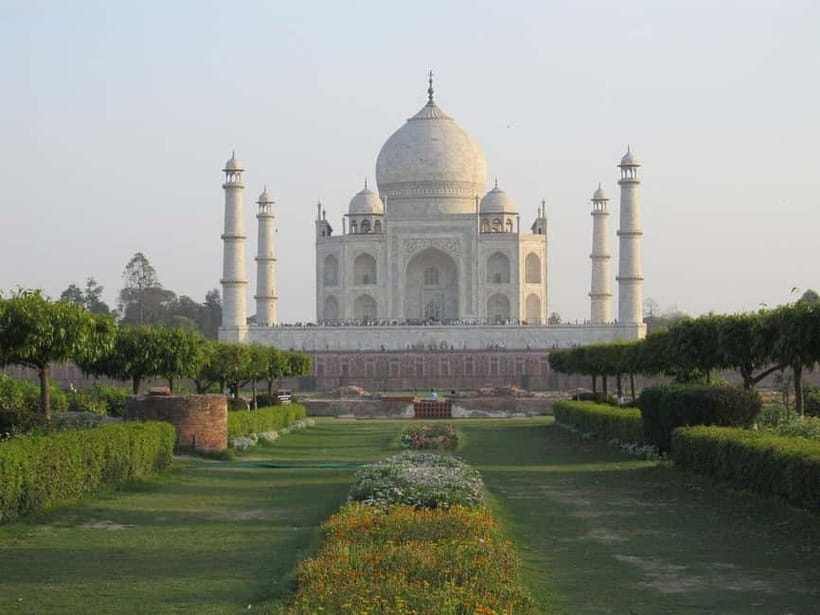From Delhi: Taj Mahal & Agra Day Tour with Fatehpur Sikri - Fatehpur Sikri: Akbar’s Red-Sandstone World in a Single Visit